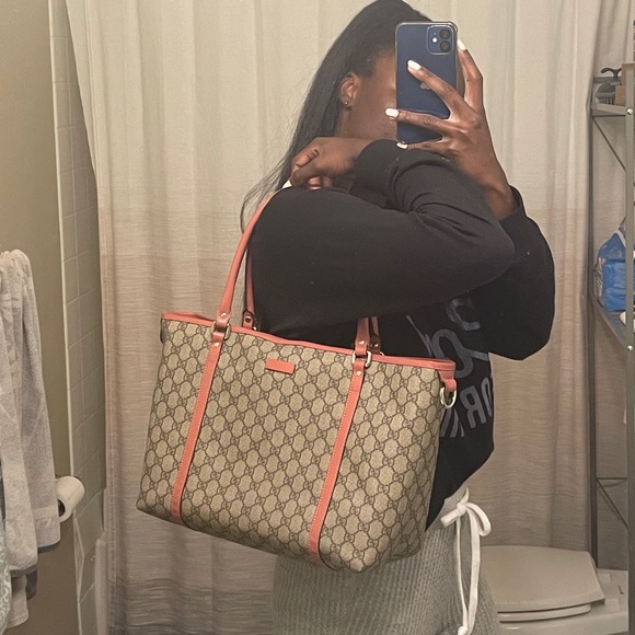 Gucci Gg Supreme Leather Trim Tote - Picture 12 of 15